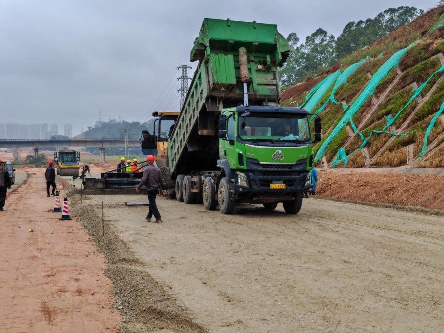 西隐山公园建设稳步推进